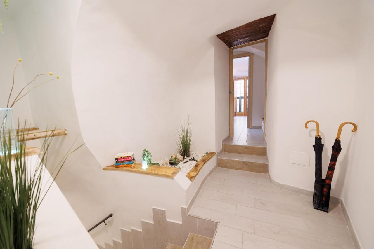 Legno Suite By Houseinnaples Exterior photo